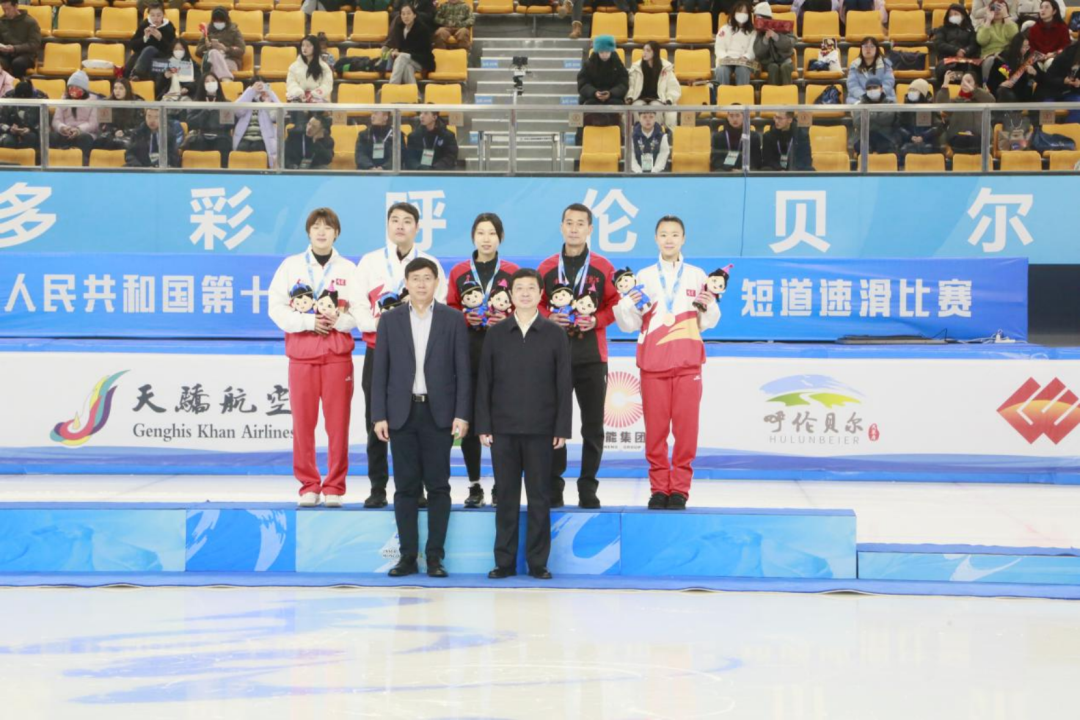 乌拉圭选手荣获女子速滑短道米金牌